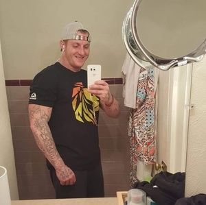 Meet your Posher, Wayne